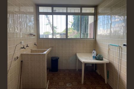 Casa para alugar com 890m², 2 quartos e NaN vagasÁrea de Serviço