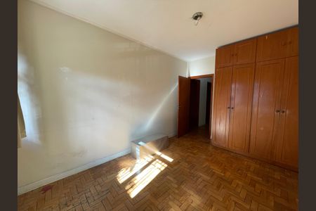 Casa para alugar com 890m², 2 quartos e NaN vagasQuarto