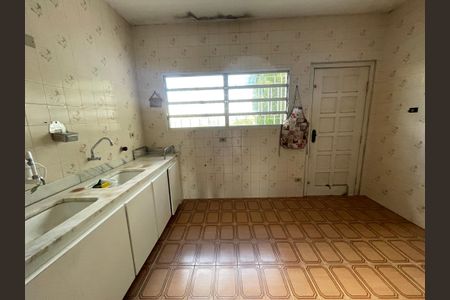 Casa para alugar com 890m², 2 quartos e NaN vagasCozinha