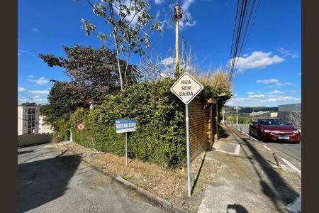 Casa para alugar com 890m², 2 quartos e NaN vagasVista da Rua