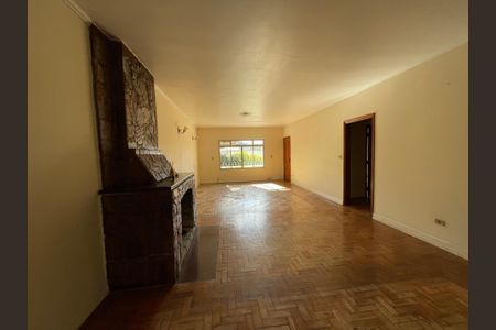 Casa para alugar com 890m², 2 quartos e NaN vagasSala