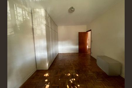 Casa para alugar com 890m², 2 quartos e NaN vagasQuarto 2