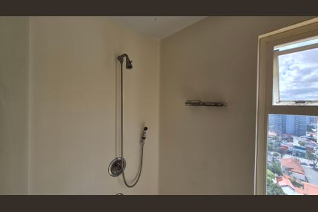 Apartamento para alugar com 192m², 4 quartos e 2 vagas Apartamento para alugar com 192m², 4 quartos e 2 vagasBanheiro Social
