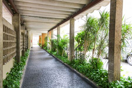 Apartamento à venda com 78m², 2 quartos e 1 vaga Apartamento à venda com 78m², 2 quartos e 1 vagaEntrada