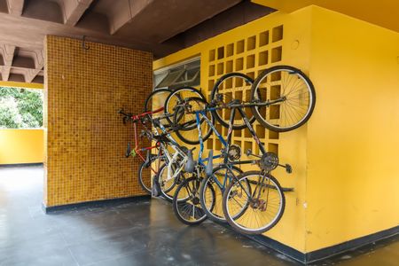 Apartamento à venda com 78m², 2 quartos e 1 vaga Apartamento à venda com 78m², 2 quartos e 1 vagaBicicletário