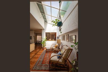 Sala de casa à venda com 3 quartos, 250m² em Jardim Paulistano, São Paulo