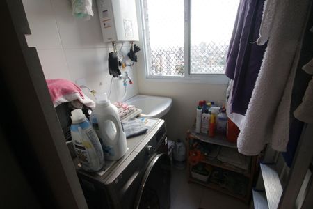 Apartamento à venda com 44m², 2 quartos e 1 vagaCozinha e Área de Serviço