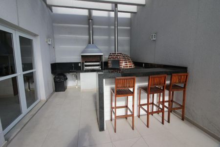 Apartamento à venda com 44m², 2 quartos e 1 vagaÁrea comum - Churrasqueira