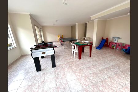 Apartamento à venda com 75m², 2 quartos e 1 vaga Apartamento à venda com 75m², 2 quartos e 1 vagaÁrea comum - Salão de jogos