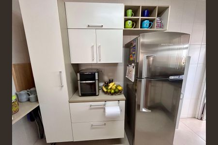 Apartamento à venda com 75m², 2 quartos e 1 vaga Apartamento à venda com 75m², 2 quartos e 1 vagaCozinha