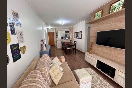 Apartamento à venda com 75m², 2 quartos e 1 vaga Apartamento à venda com 75m², 2 quartos e 1 vagaSala