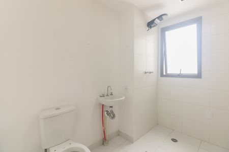 Studio à venda com 32m², 2 quartos e sem vaga Studio à venda com 32m², 2 quartos e sem vagaBanheiro