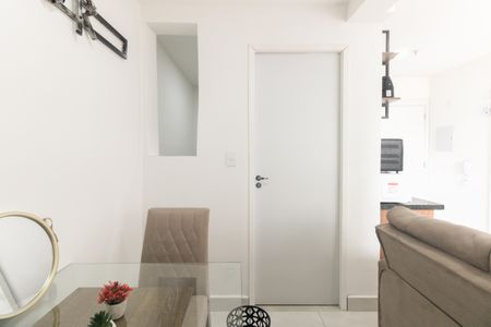 Studio à venda com 32m², 2 quartos e sem vaga Studio à venda com 32m², 2 quartos e sem vagaSala