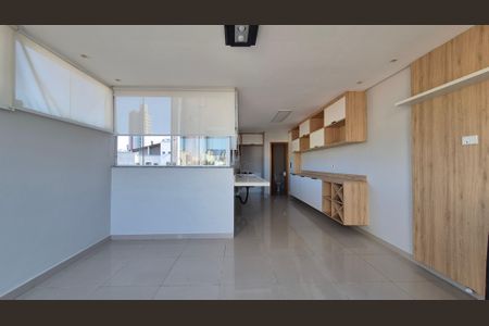 Apartamento à venda com 80m², 2 quartos e 1 vagaÁrea comum