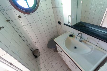 Casa de condomínio para alugar com 130m², 2 quartos e 1 vagaBanheiro 1