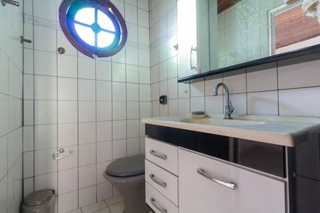 Casa de condomínio para alugar com 130m², 2 quartos e 1 vagaBanheiro 1