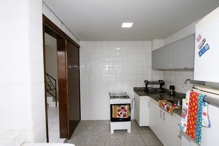 Apartamento à venda com 174m², 3 quartos e 2 vagasCozinha