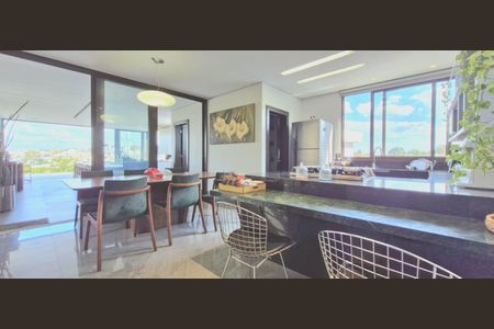 Casa de condomínio para alugar com 363m², 5 quartos e 5 vagasCopa e cozinha