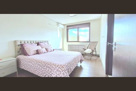 Casa de condomínio para alugar com 363m², 5 quartos e 5 vagasQuarto 4