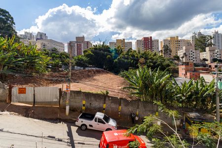 Apartamento para alugar com 37m², 2 quartos e sem vaga Apartamento para alugar com 37m², 2 quartos e sem vagaVista do Quarto 2