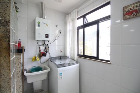 Apartamento para alugar com 156m², 3 quartos e 2 vagasÁrea de Serviço