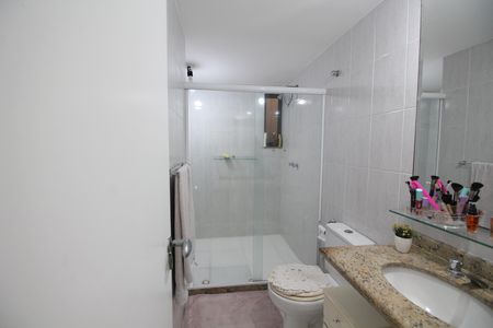 Apartamento para alugar com 156m², 3 quartos e 2 vagasBanheiro Social 2