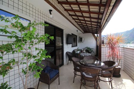 Apartamento para alugar com 156m², 3 quartos e 2 vagasCobertura