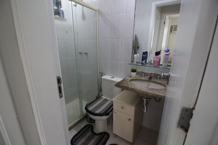 Apartamento para alugar com 156m², 3 quartos e 2 vagasBanheiro Social 1
