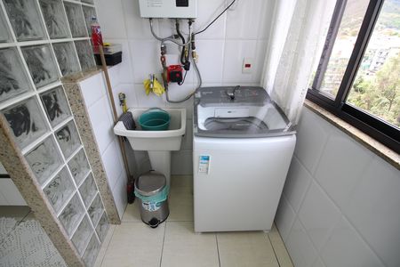 Apartamento para alugar com 156m², 3 quartos e 2 vagasÁrea de Serviço