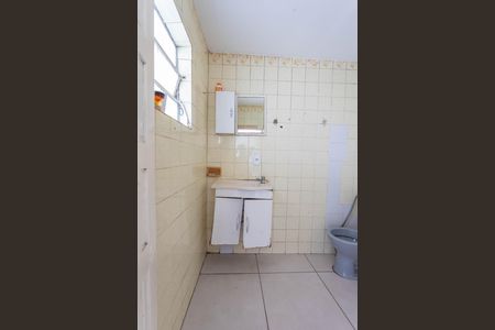 Casa à venda com 160m², 3 quartos e 2 vagasCasa 1 - banheiro 