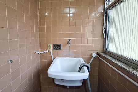 Apartamento para alugar com 70m², 2 quartos e 1 vagaÁrea de Serviço