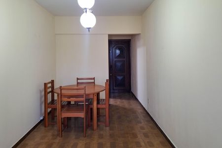 Sala de apartamento para alugar com 2 quartos, 70m² em Centro, Niterói
