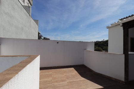 Apartamento à venda com 80m², 2 quartos e 1 vagaCobertura