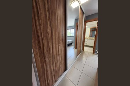 Apartamento à venda com 120m², 3 quartos e 2 vagasSuíte 1