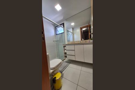 Apartamento à venda com 120m², 3 quartos e 2 vagasBanheiro da Suíte 1