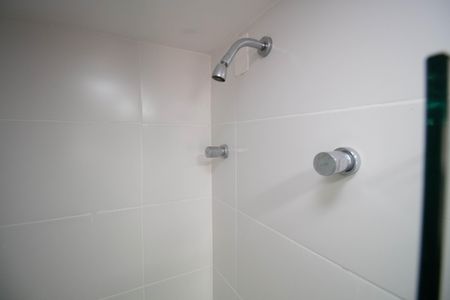 Banheiro de apartamento para alugar com 1 quarto, 45m² em Shcnw, Brasília