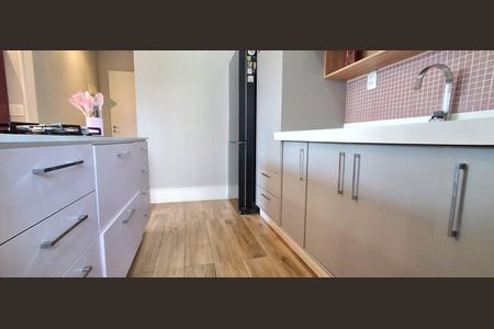 Apartamento à venda com 69m², 3 quartos e 2 vagasCozinha
