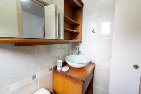 Casa de condomínio para alugar com 80m², 3 quartos e 4 vagas Casa de condomínio para alugar com 80m², 3 quartos e 4 vagasBanheiro da Suíte