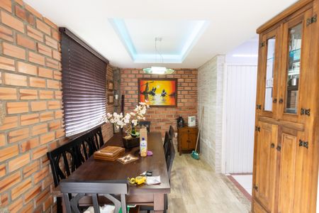 Casa de condomínio para alugar com 80m², 3 quartos e 4 vagas Casa de condomínio para alugar com 80m², 3 quartos e 4 vagasSala