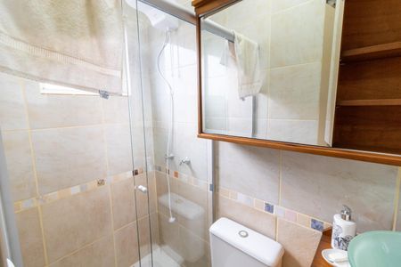 Casa de condomínio para alugar com 80m², 3 quartos e 4 vagas Casa de condomínio para alugar com 80m², 3 quartos e 4 vagasBanheiro da Suíte