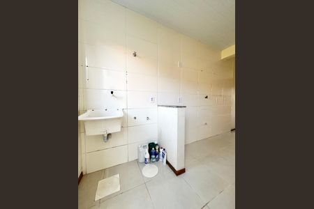 Casa à venda com 54m², 2 quartos e 1 vaga Casa à venda com 54m², 2 quartos e 1 vagaÁrea de Serviço