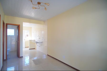 Casa à venda com 54m², 2 quartos e 1 vagaSala