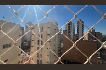 Sala Vista de apartamento à venda com 2 quartos, 55m² em Centro, Campinas