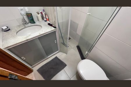 Apartamento à venda com 55m², 2 quartos e sem vagaBanheiro