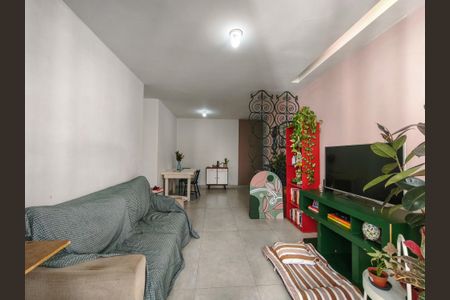 Apartamento à venda com 69m², 2 quartos e 1 vaga Apartamento à venda com 69m², 2 quartos e 1 vagaSala