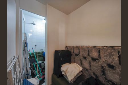 Apartamento à venda com 69m², 2 quartos e 1 vaga Apartamento à venda com 69m², 2 quartos e 1 vagaQuarto de Serviço