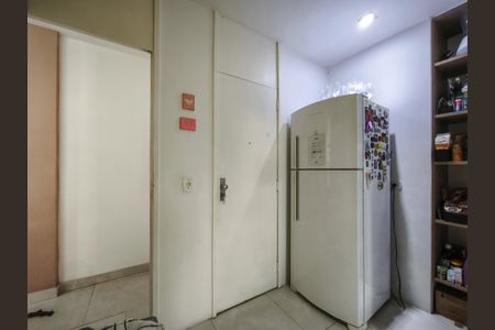 Apartamento à venda com 69m², 2 quartos e 1 vaga Apartamento à venda com 69m², 2 quartos e 1 vagaCozinha