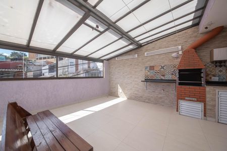 Casa à venda com 108m², 3 quartos e 2 vagasÁrea Externa