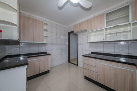 Casa à venda com 108m², 3 quartos e 2 vagasCozinha