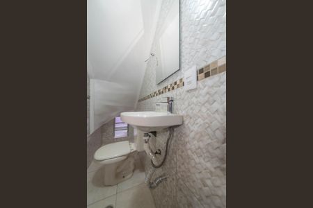 Lavabo de casa à venda com 3 quartos, 108m² em Vila Fachini, São Paulo